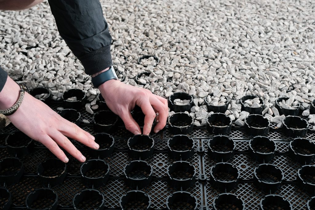 How to Keep Gravel on your Driveway