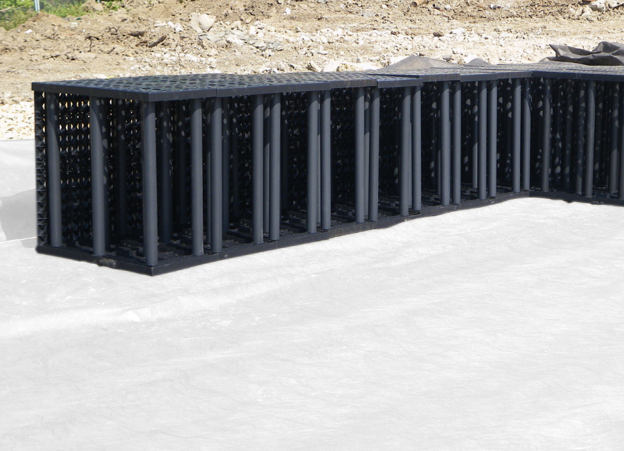 What’s the correct fabric for wrapping soakaway crates?