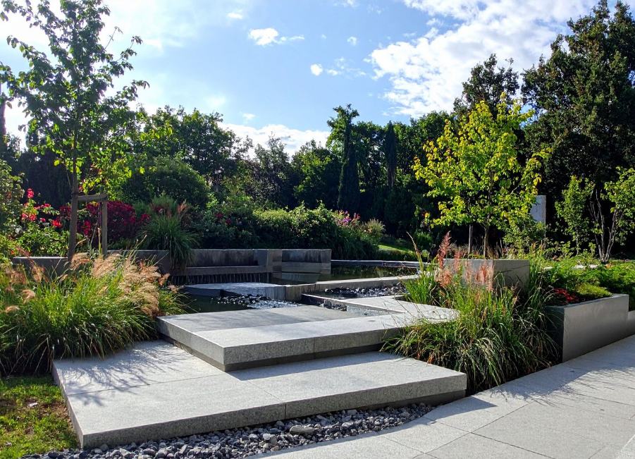 10 Top Tips for Professional Landscapers