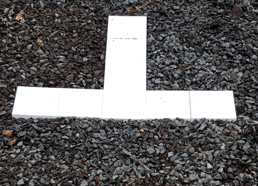 Drawing a line with Gravelrings Parking Bay Markers